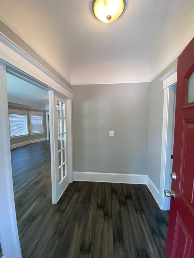 Building Photo - Gorgeous 2BR/1BA Home in Temescal, Great N Oakland Location