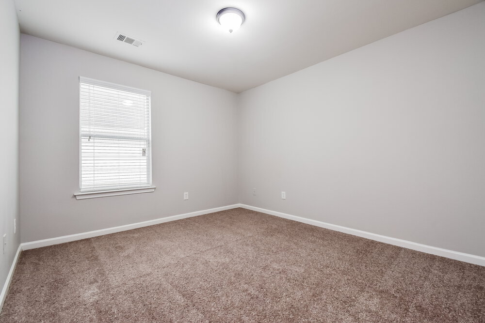 Building Photo - 54 Camden Way