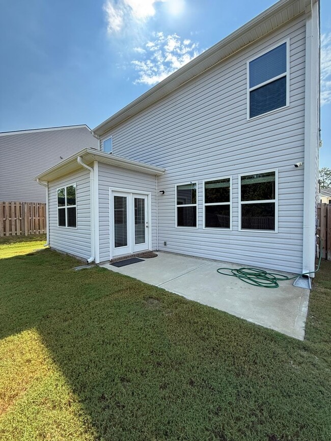 Building Photo - 4 Bed/2.5 Bath Home near Ft. Gordon