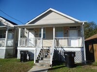 Building Photo - N242