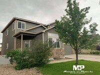 Building Photo - 2462 Marshfield Ln