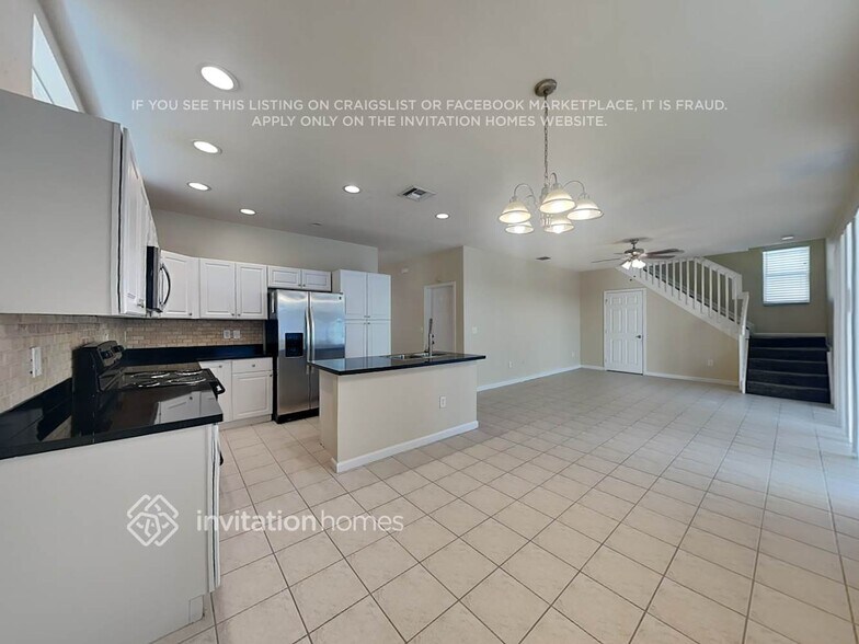 Building Photo - 5352 SW 155th Ave
