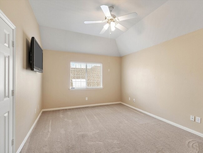 Building Photo - 8129 Springmoss Dr