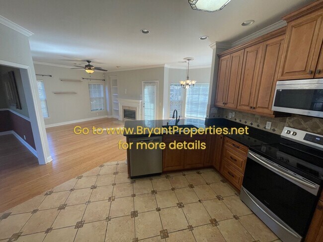 Building Photo - Nashville - Bellevue Area - 4 Bedrooms