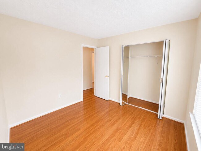 Building Photo - 13354 Jasper Ct