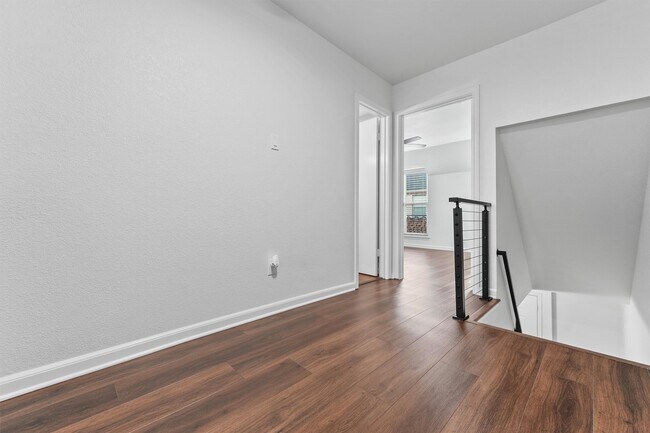 Building Photo - 11515 Burdine St