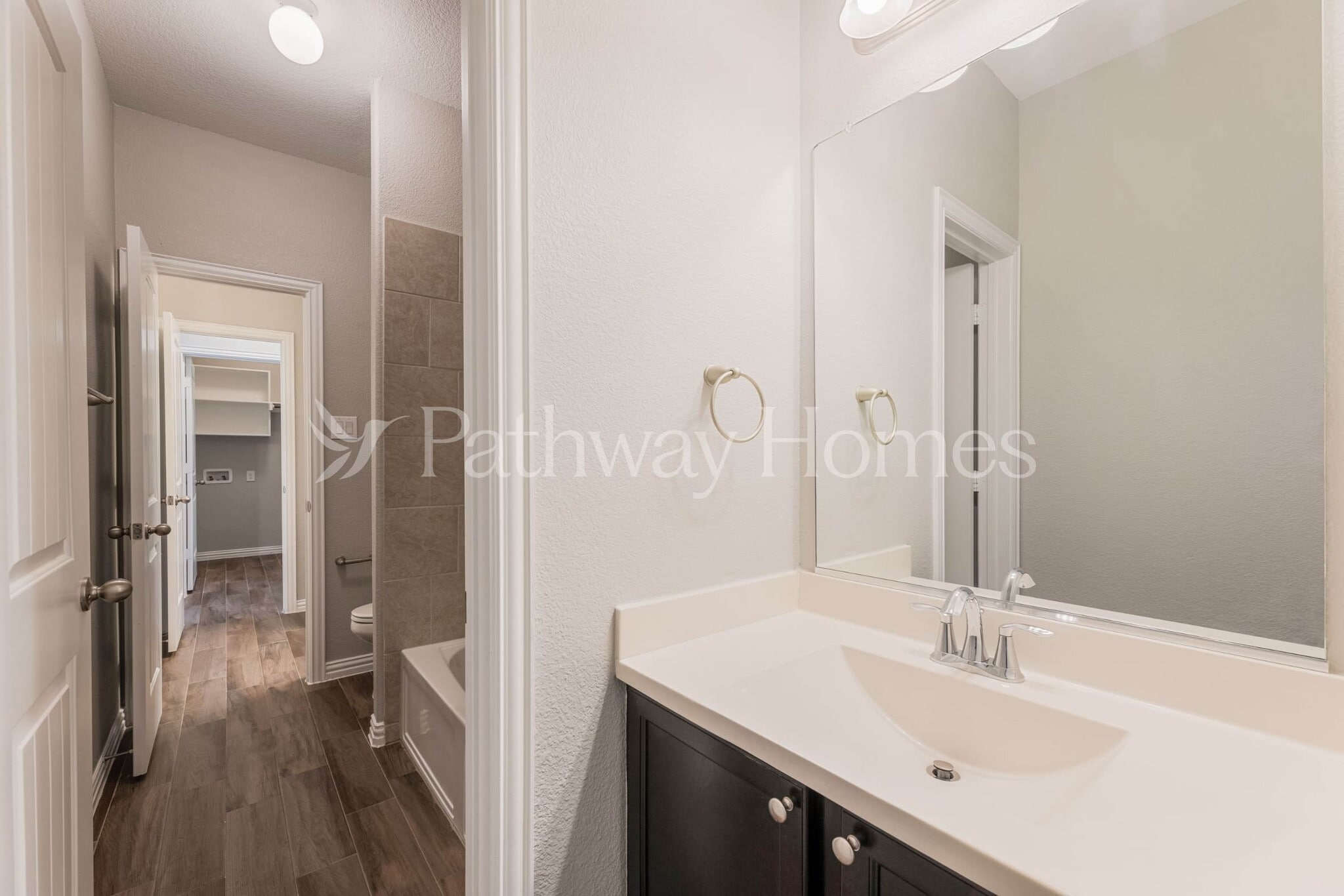 Building Photo - 1608 Adams Dr