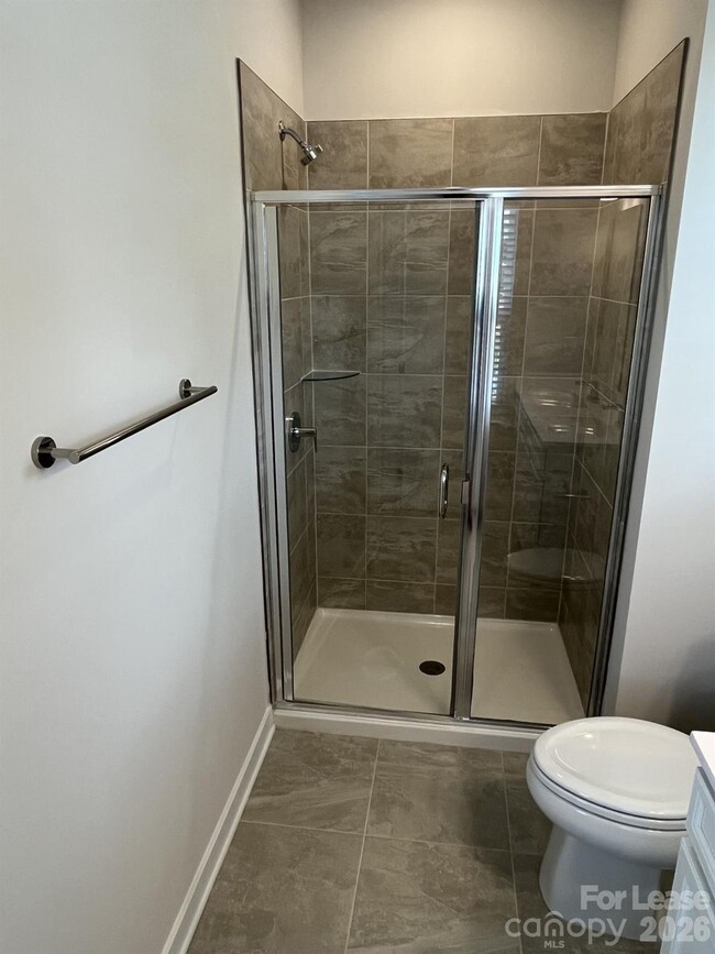 Building Photo - 5013 Griers Hl Dr