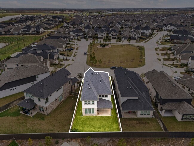 Building Photo - 106 Ripe Tomato Trl