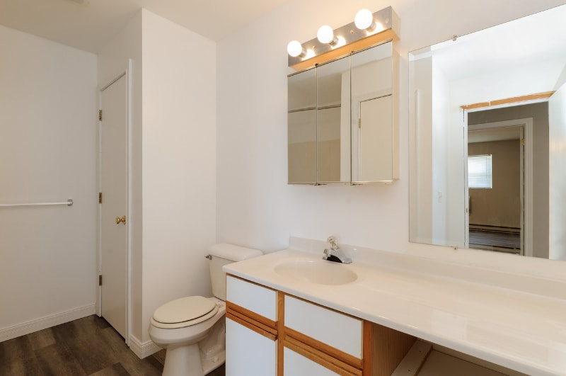 Building Photo - 1480 Spring Brook Ct