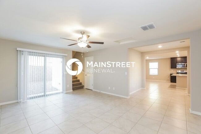 Building Photo - 4 Bedroom Pet-Friendly Home in Phoenix, AZ...