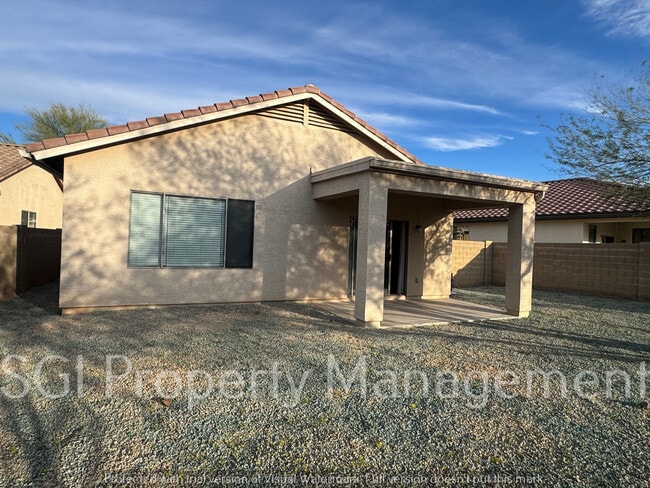 Building Photo - 39531 N White Tail Ln