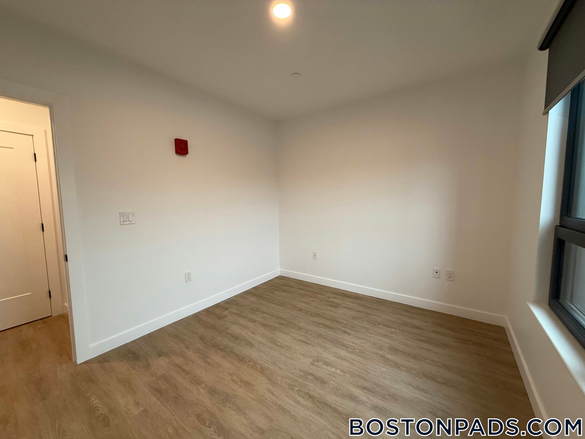 Building Photo - 199 Gardner St