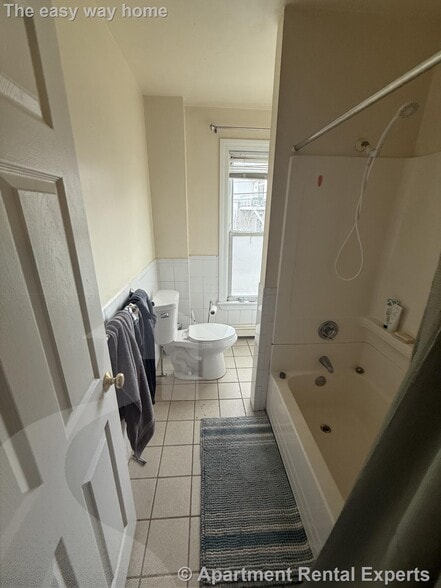 Building Photo - 60 Walden St