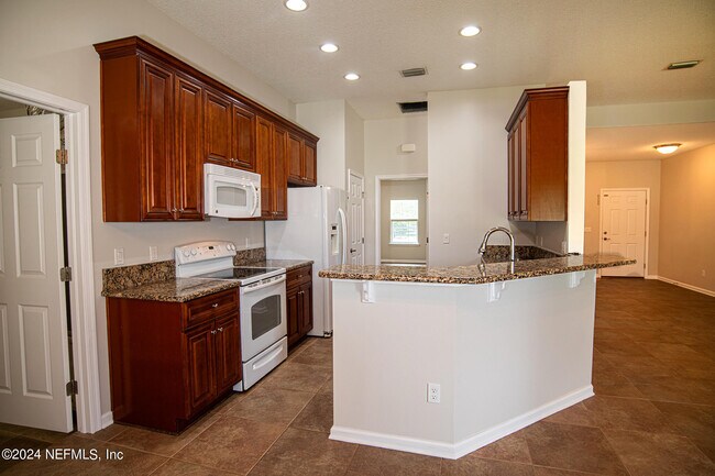 Building Photo - 5285 Truman Pacetti Rd
