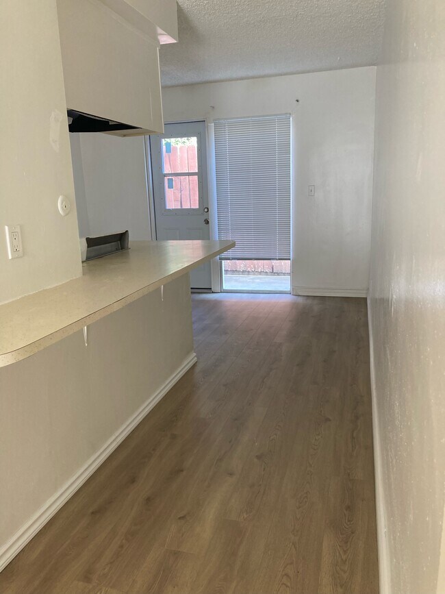 314 S Electric Ave 314 S Electric Ave Alhambra CA 91803 Apartment