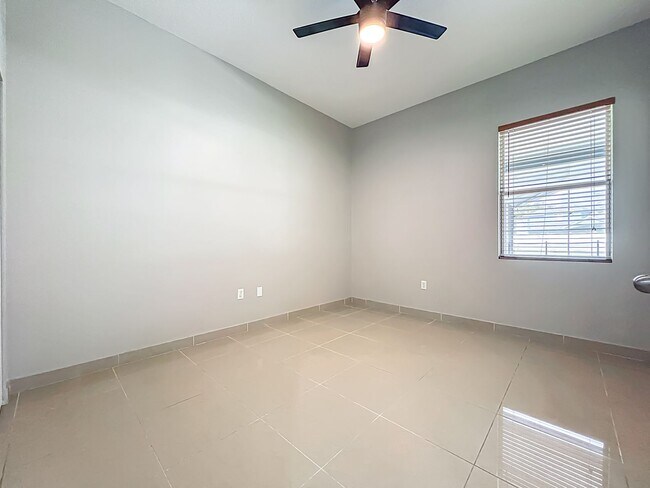 Building Photo - Clermont Pool Home