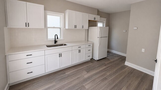 Building Photo - 16314 Scottsdale Blvd
