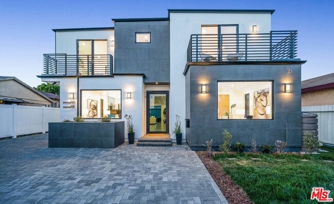 Building Photo - 4710 Berryman Ave