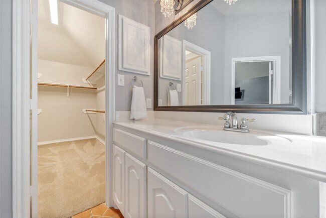 Building Photo - 22914 Cove Timbers Ct
