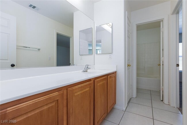 Building Photo - 5650 St Elias St