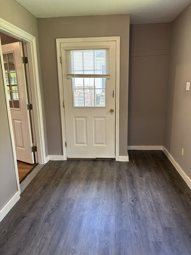 Building Photo - 283 Adkins Cir