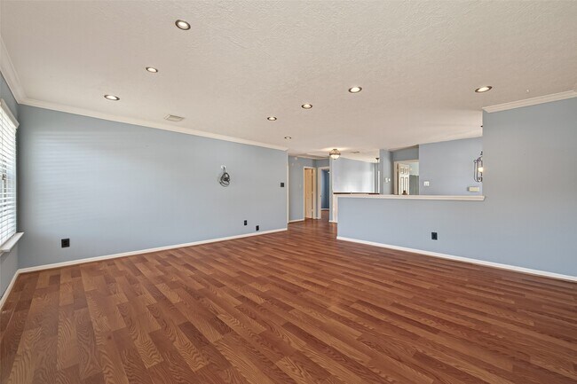 Building Photo - 4218 Meadowchase Ln