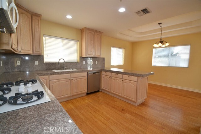 Building Photo - 2203 Harriman Ln