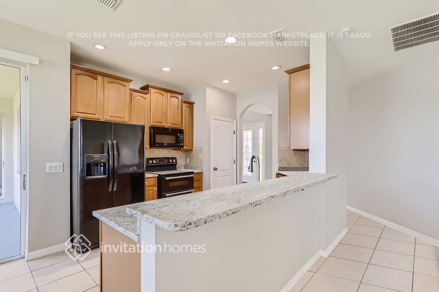 Building Photo - 3123 Regal Darner Dr
