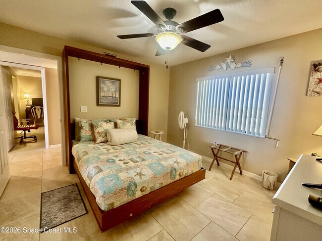 Building Photo - 401 Jimmy Buffett Mem Hwy