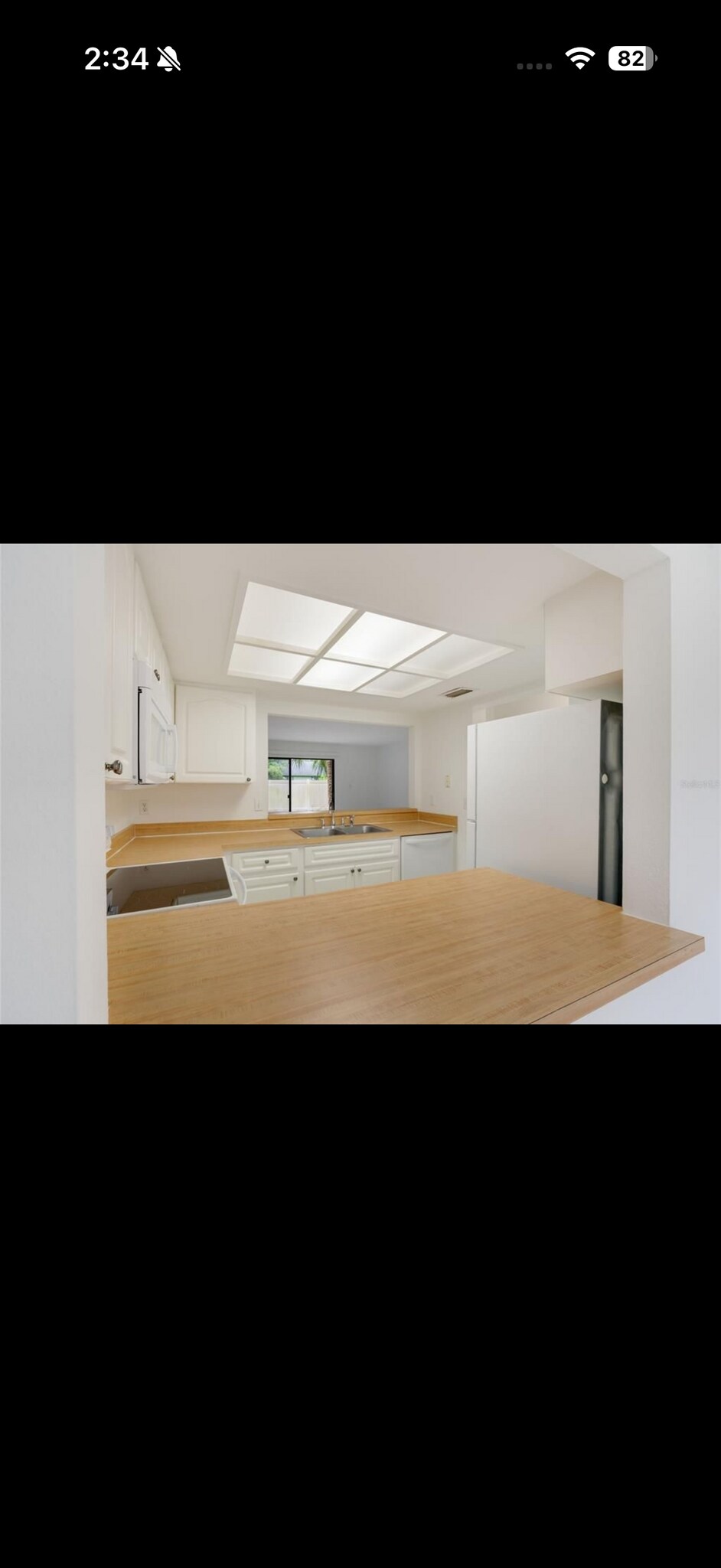 Building Photo - 926 Sunridge Dr