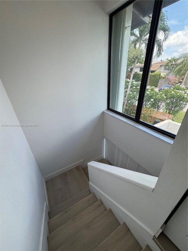 Building Photo - 6929 SW 109th Pl