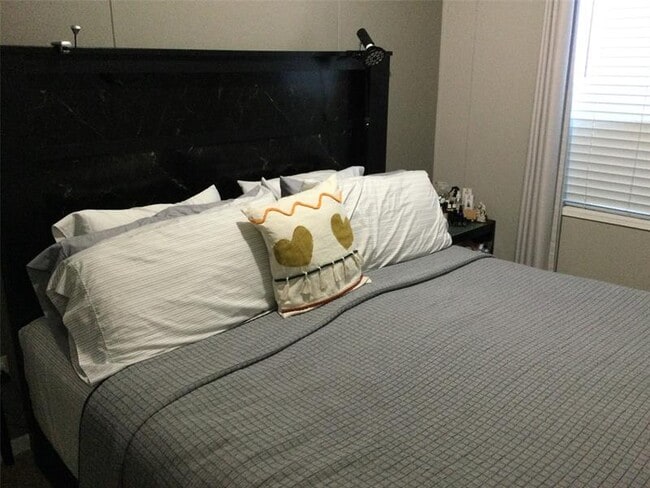 Building Photo - 1449 SW 87th Terrace