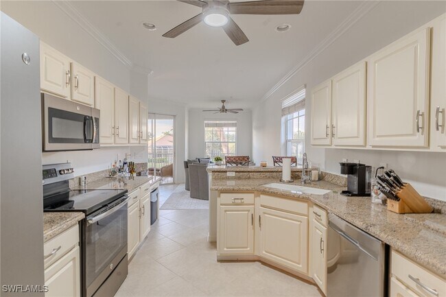 Building Photo - 2135 Arielle Dr