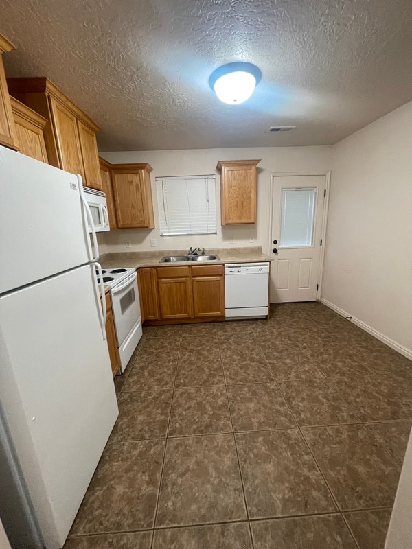 Building Photo - 4227 W 75 N