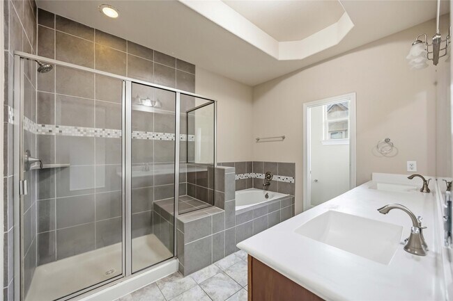 Building Photo - 6363 Fairdale Ln