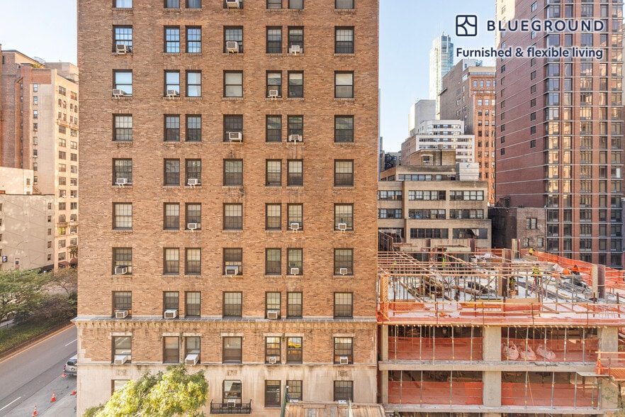 Building Photo - 20 Park Ave