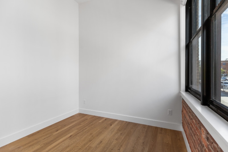 Building Photo - 101 Richmond St