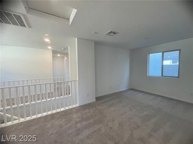 Building Photo - 5749 Avondale Rise Wy