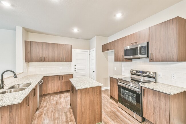 Building Photo - 25531 Starling Ln