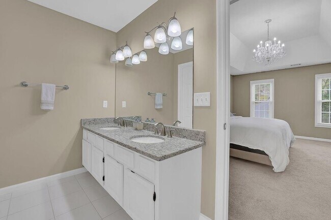 Building Photo - 705 Wood Valley Trce