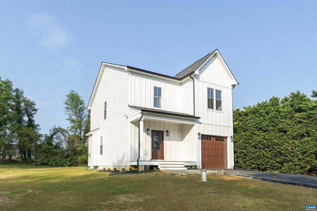 Building Photo - 1809 Old Orchard Rd