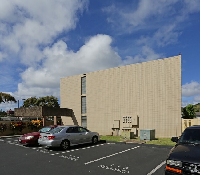 Building Photo - Three Regents