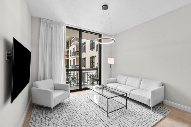 Building Photo - 701 S Olive Ave