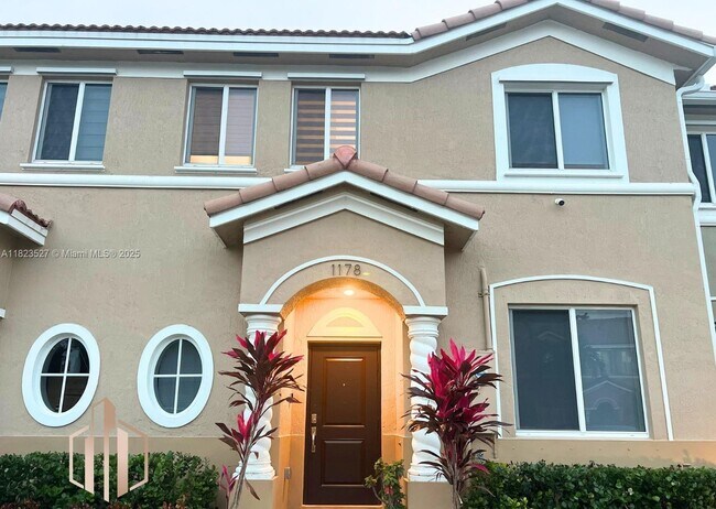 Primary Photo - 1178 SE 23rd Ave