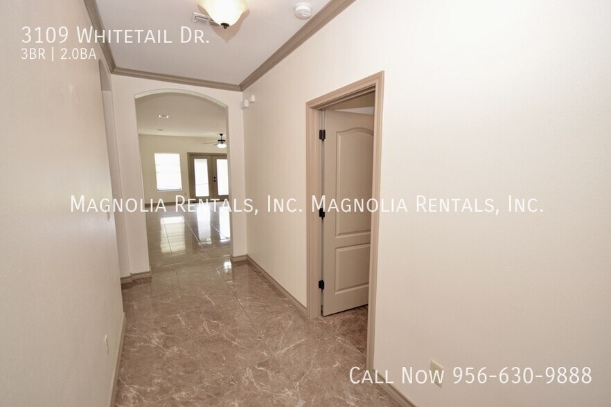 Building Photo - 3109 Whitetail Dr