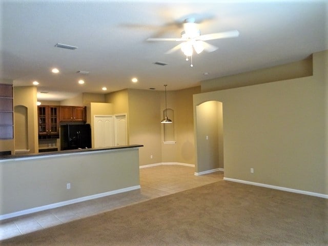 Building Photo - 633 Battlegate Ln