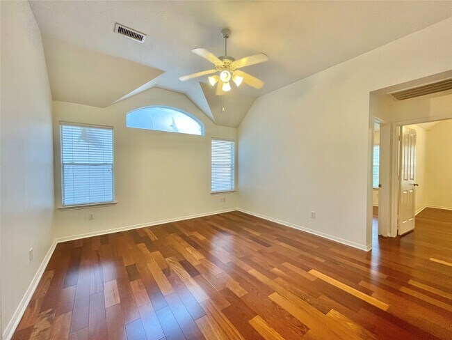 Building Photo - 11 Dalea Pl