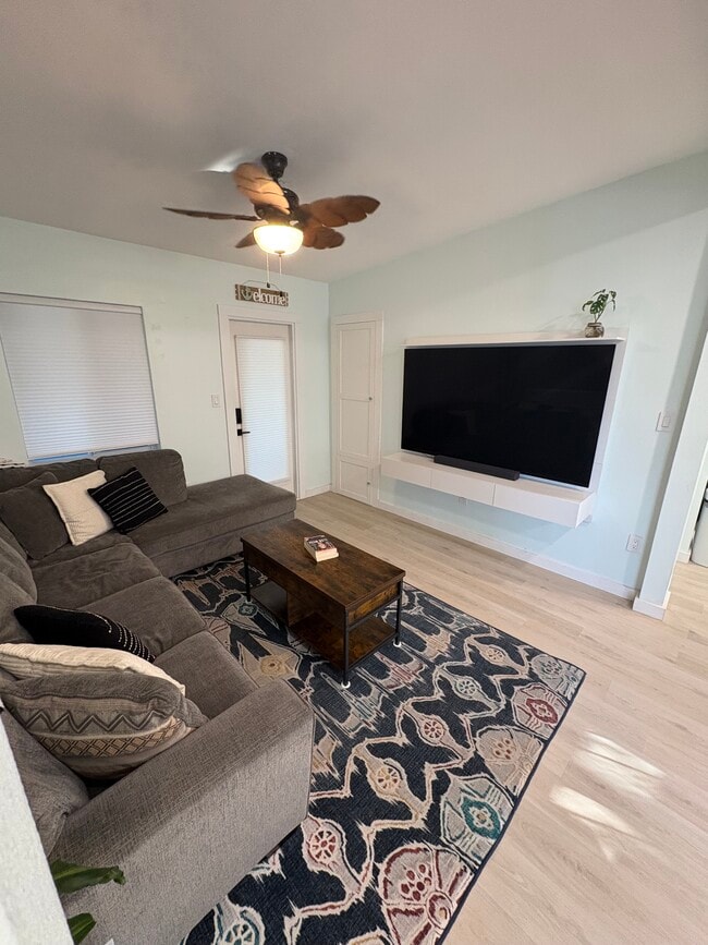 Building Photo - 7705 Poinsetta Ave