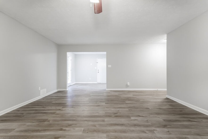 Building Photo - 333 Agnes Ct